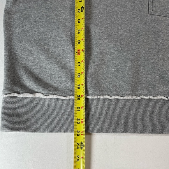 Evereve Charlotte Washed Pocket Crew Gray Sweatshirt with Pocket - Women’s Large - Picture 8 of 10